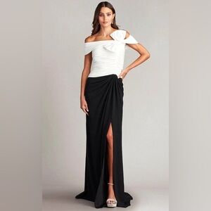 Tadashi Shoji
Pleated Two-Tone Off-Shoulder Gown small